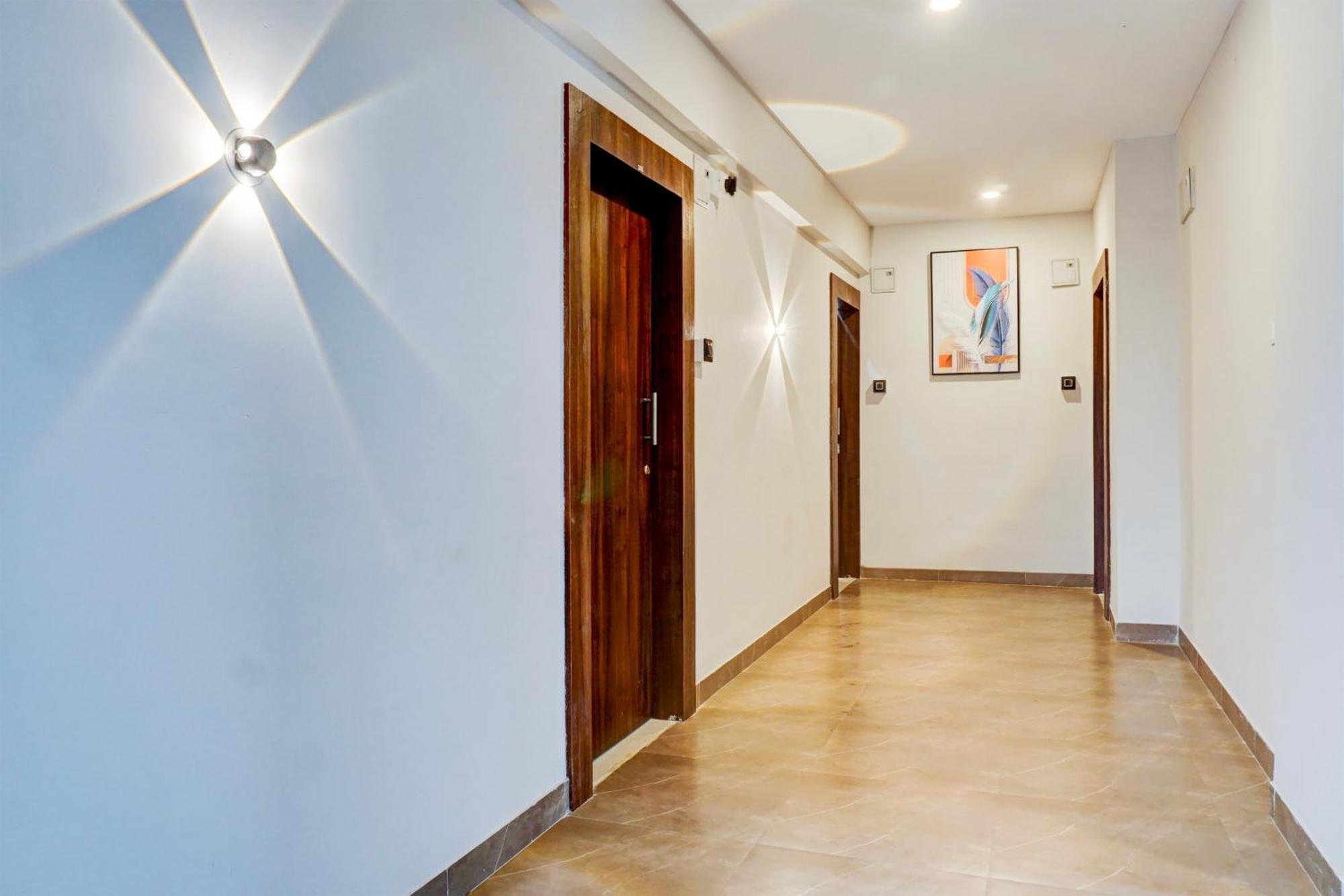 Hotel O Atithi Executive Meribel Village Bagian luar foto